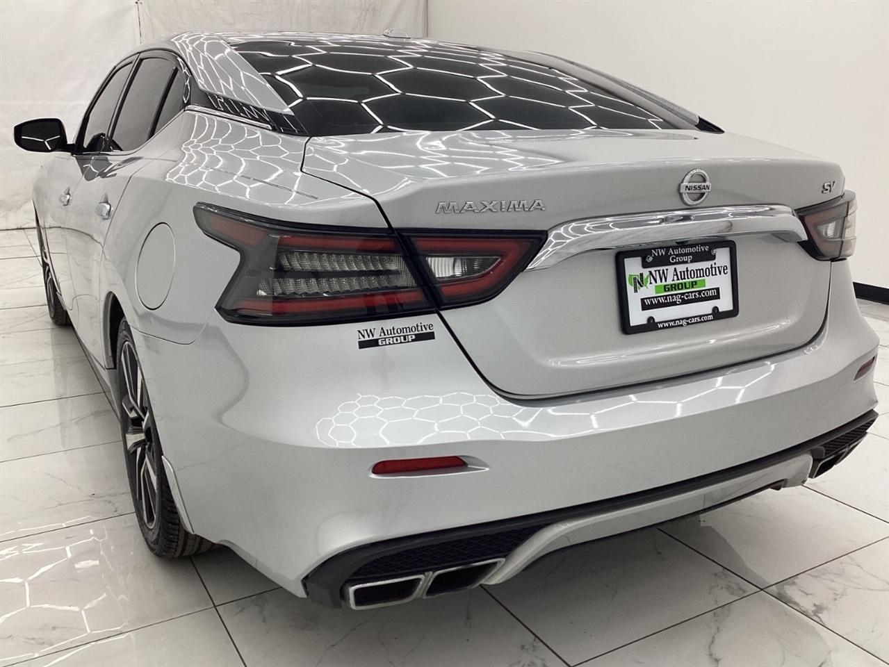 Nissan Maxima SV 3.5L 2019