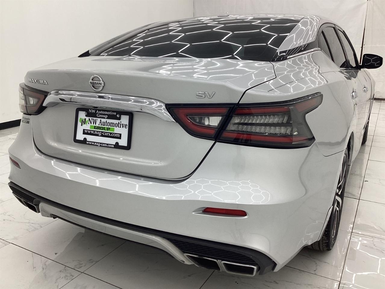 Nissan Maxima SV 3.5L 2019