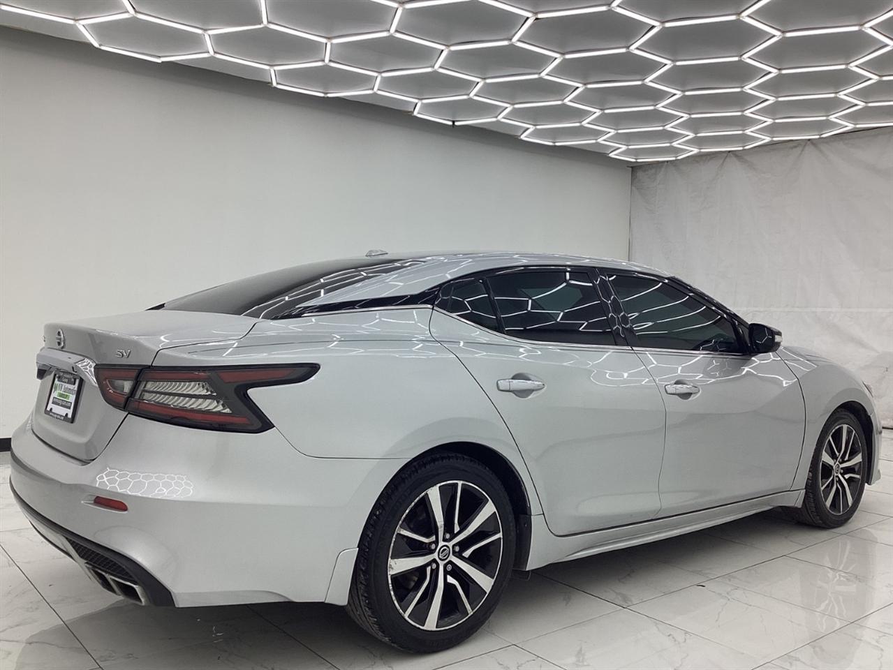 Nissan Maxima SV 3.5L 2019