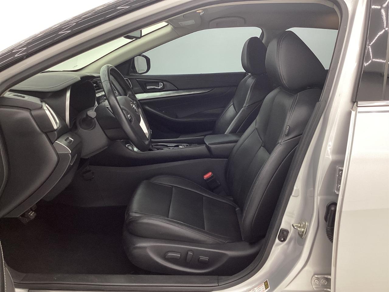 Nissan Maxima SV 3.5L 2019