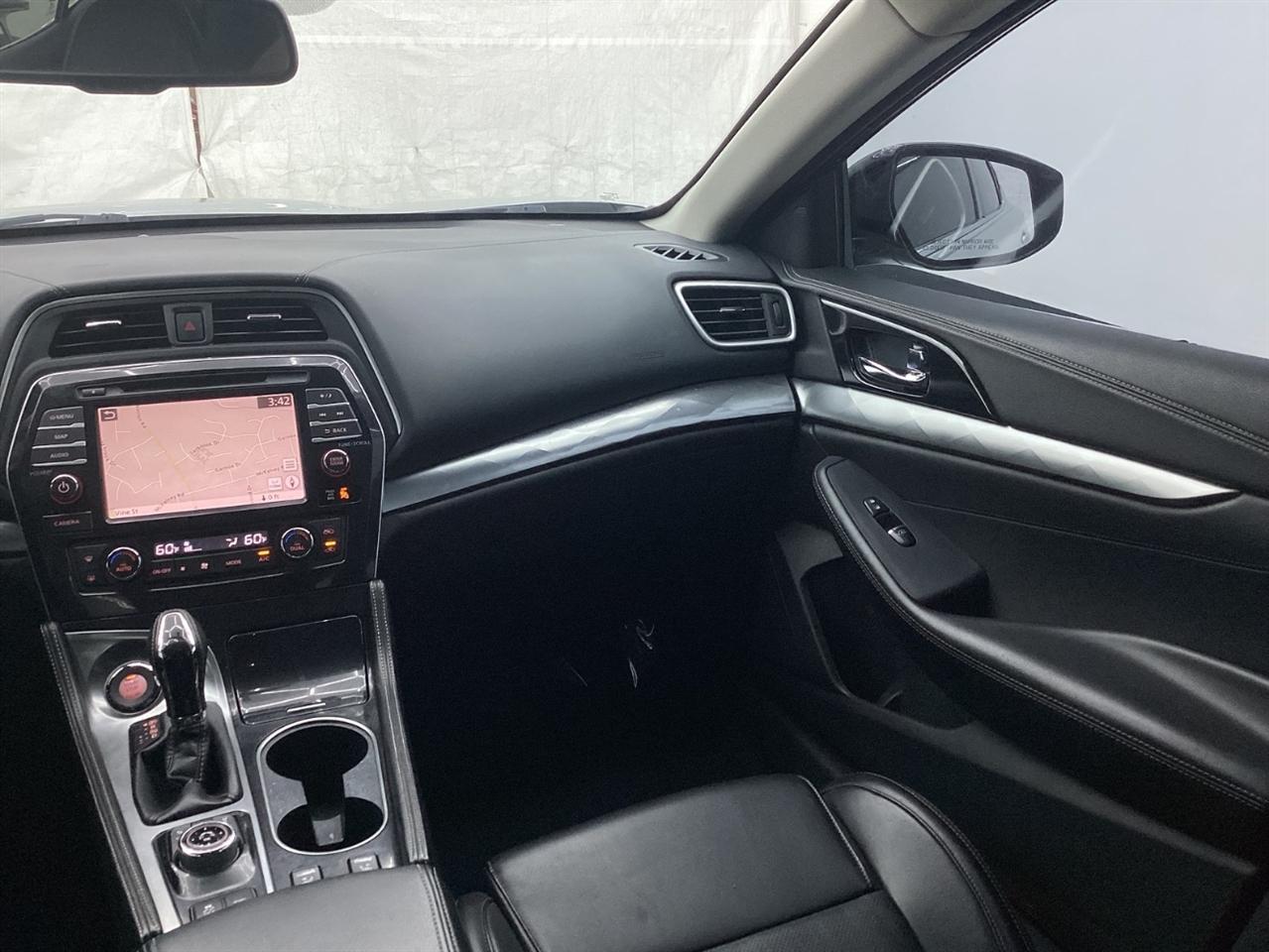 Nissan Maxima SV 3.5L 2019