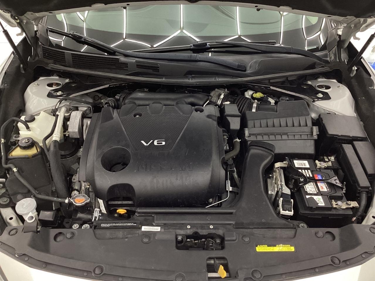 Nissan Maxima SV 3.5L 2019