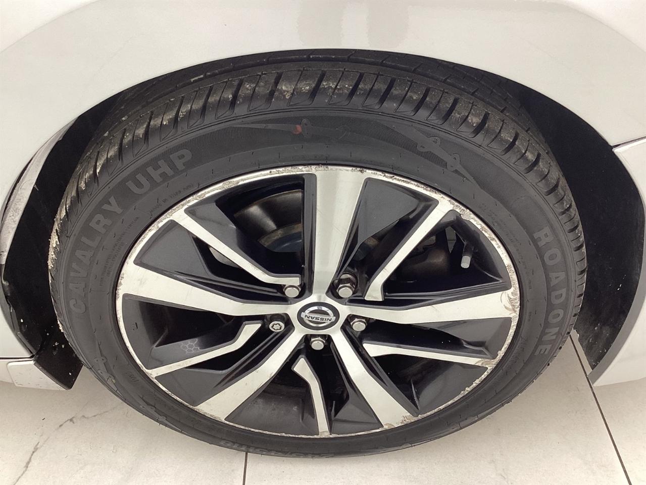 Nissan Maxima SV 3.5L 2019