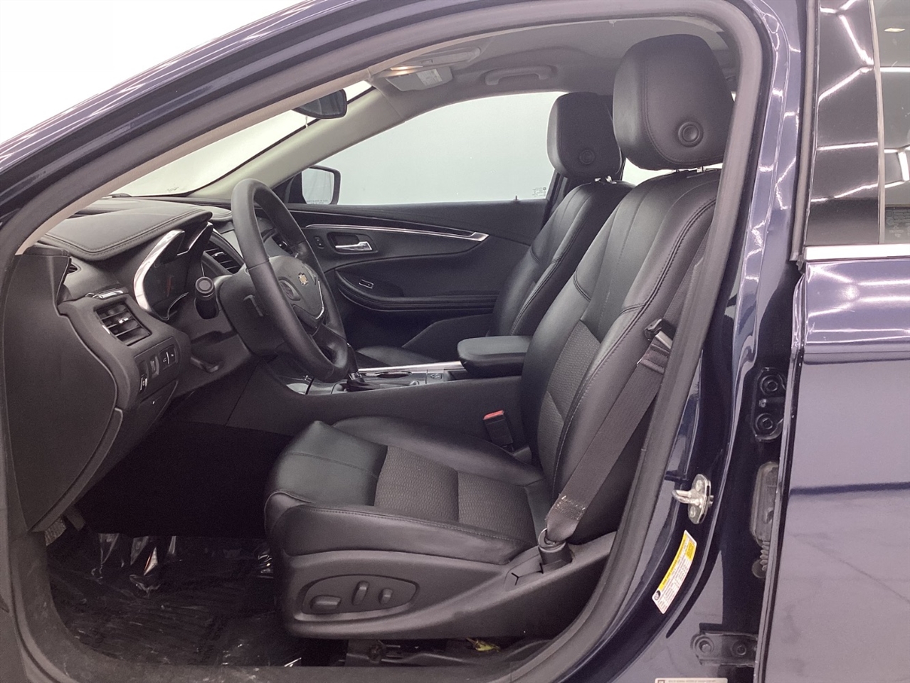 Chevrolet Impala 4dr Sdn LT w/1LT 2017