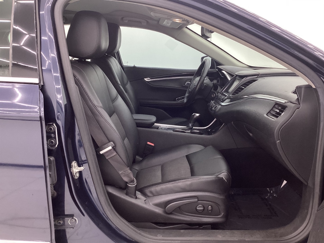 Chevrolet Impala 4dr Sdn LT w/1LT 2017