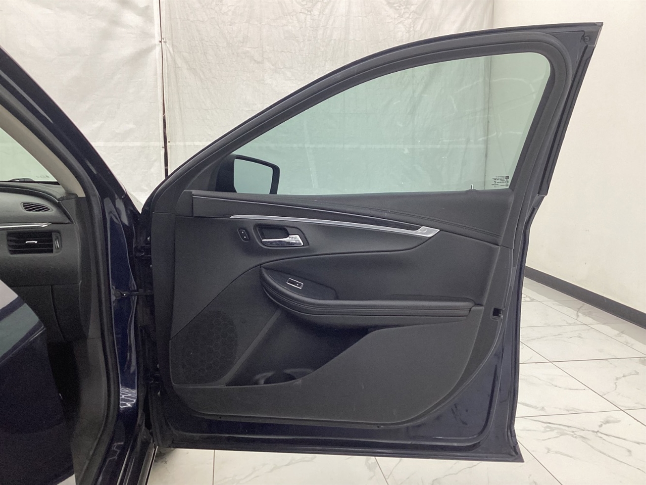 Chevrolet Impala 4dr Sdn LT w/1LT 2017