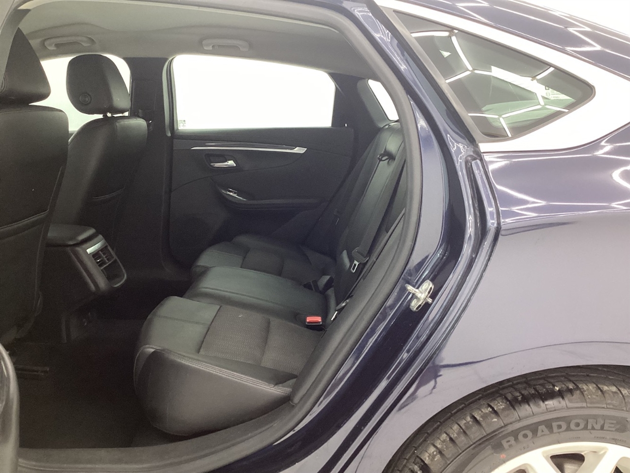 Chevrolet Impala 4dr Sdn LT w/1LT 2017