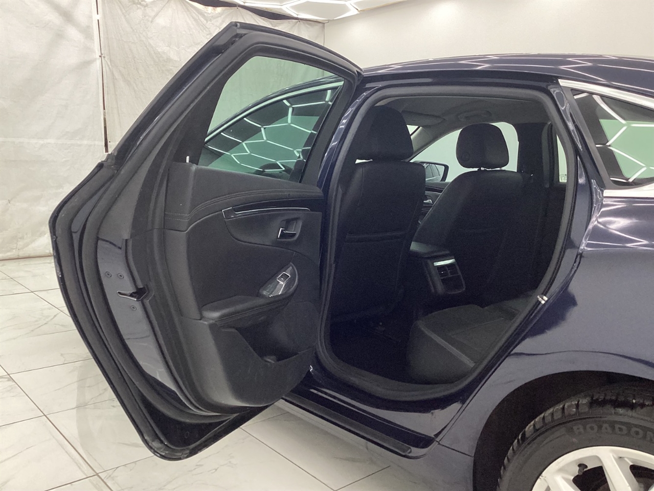 Chevrolet Impala 4dr Sdn LT w/1LT 2017