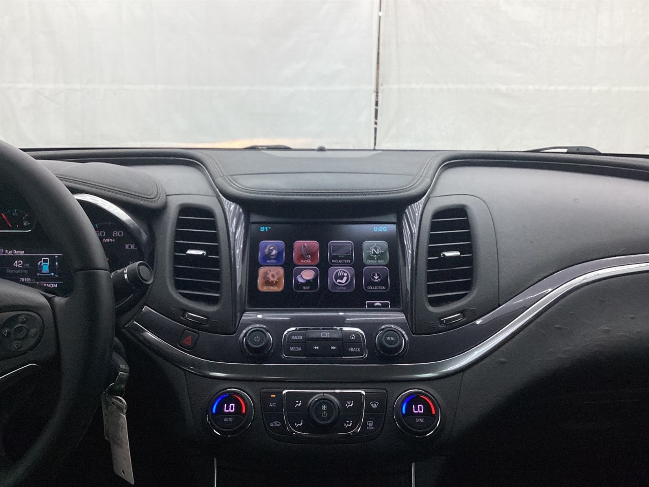 Chevrolet Impala 4dr Sdn LT w/1LT 2017