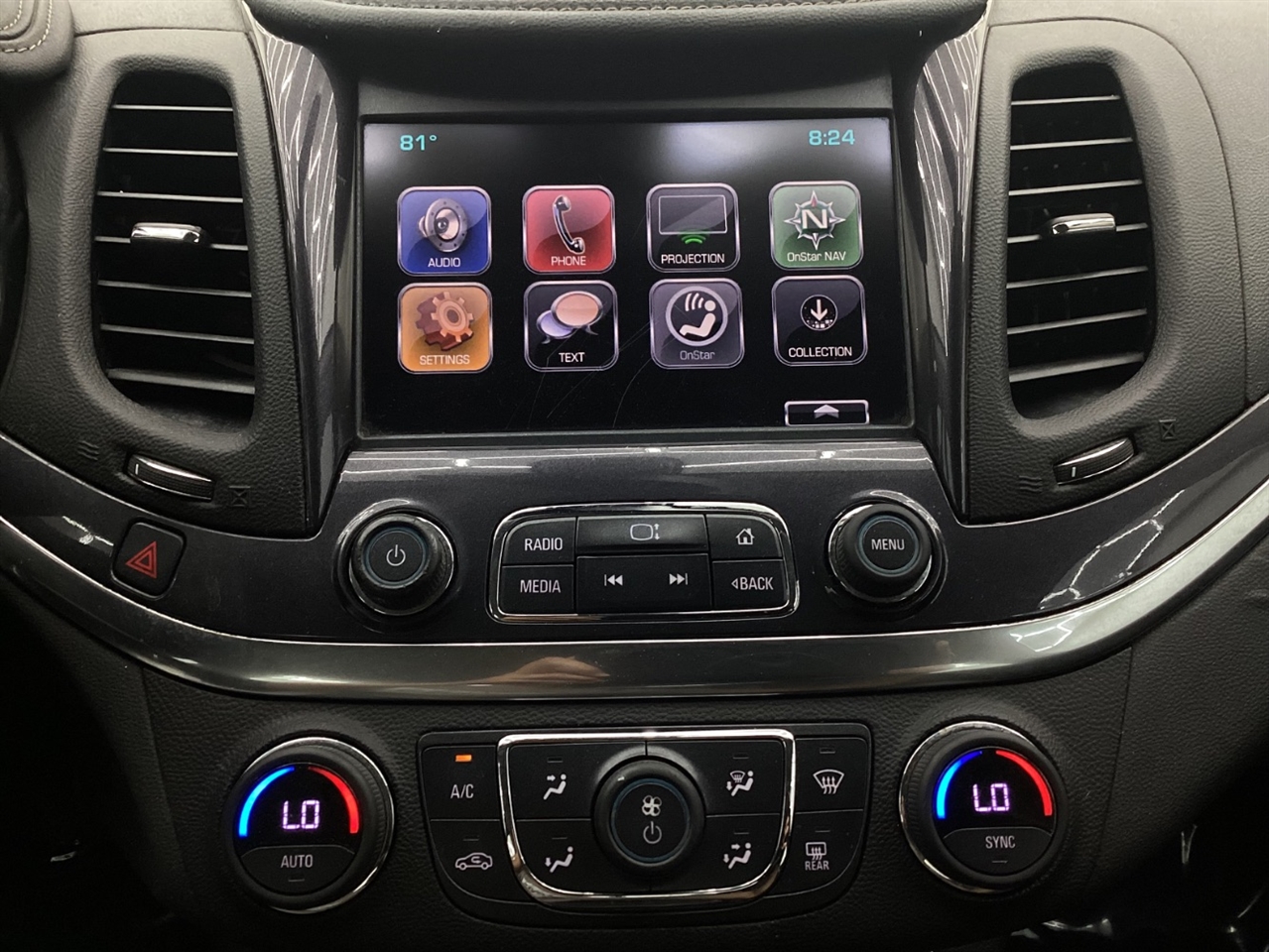 Chevrolet Impala 4dr Sdn LT w/1LT 2017