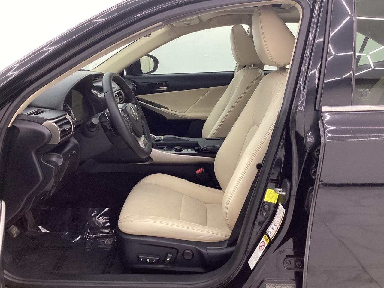 Lexus IS 250 4dr Sport Sdn Auto AWD 2014