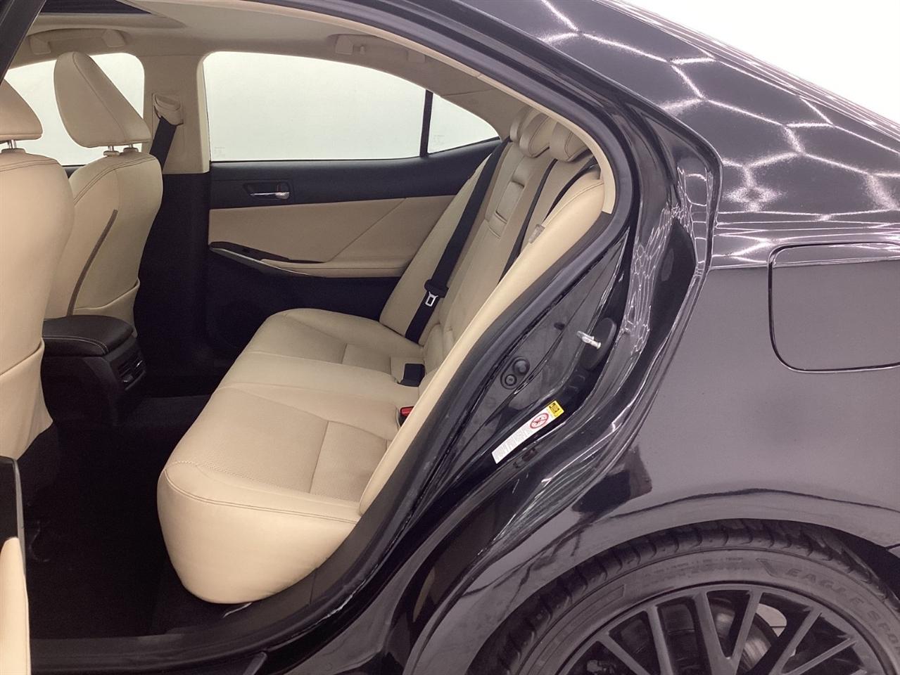 Lexus IS 250 4dr Sport Sdn Auto AWD 2014