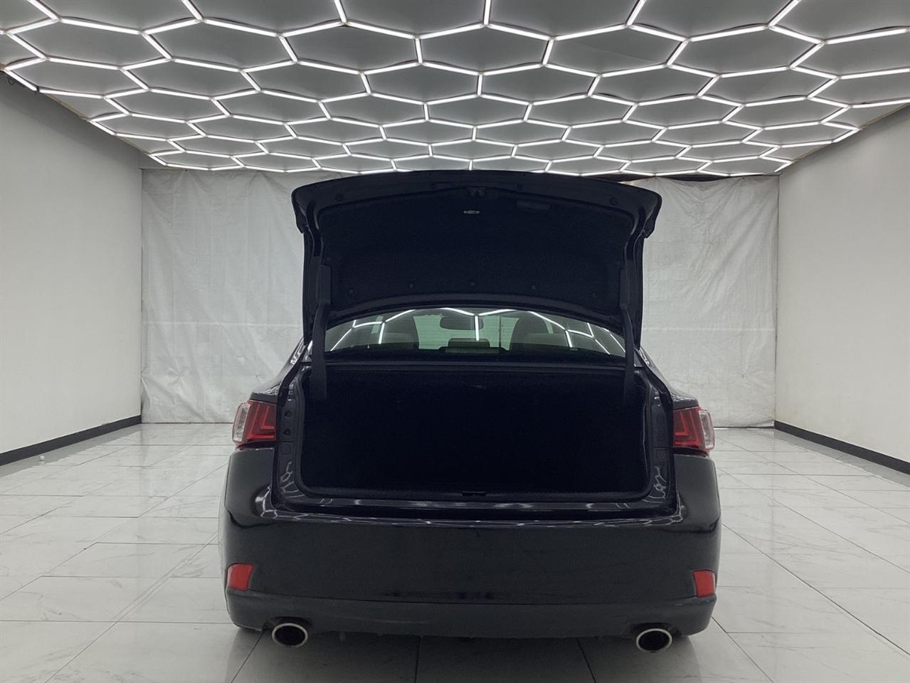 Lexus IS 250 4dr Sport Sdn Auto AWD 2014