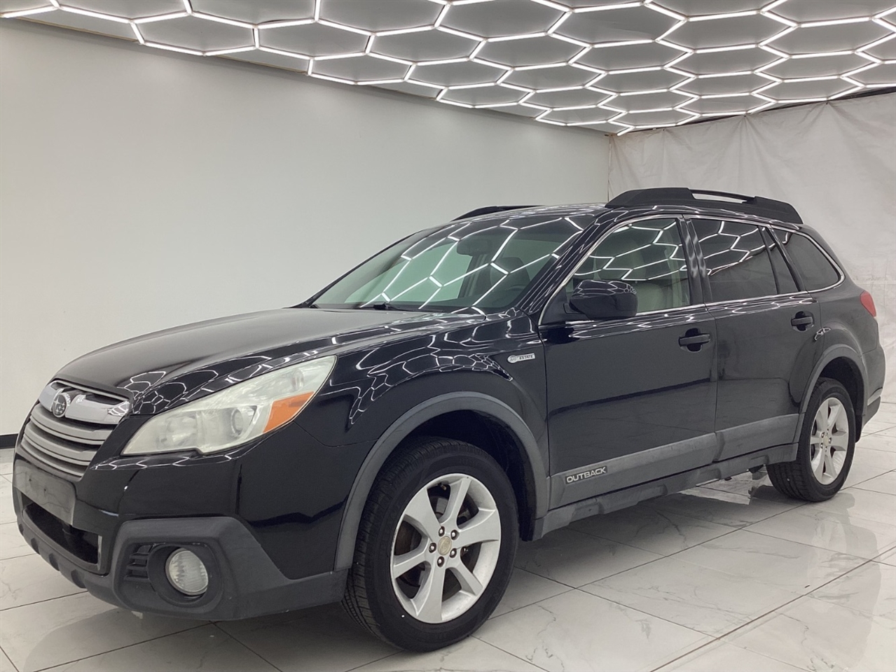 Subaru Outback 4dr Wgn H4 Auto 2.5i Premium 2013