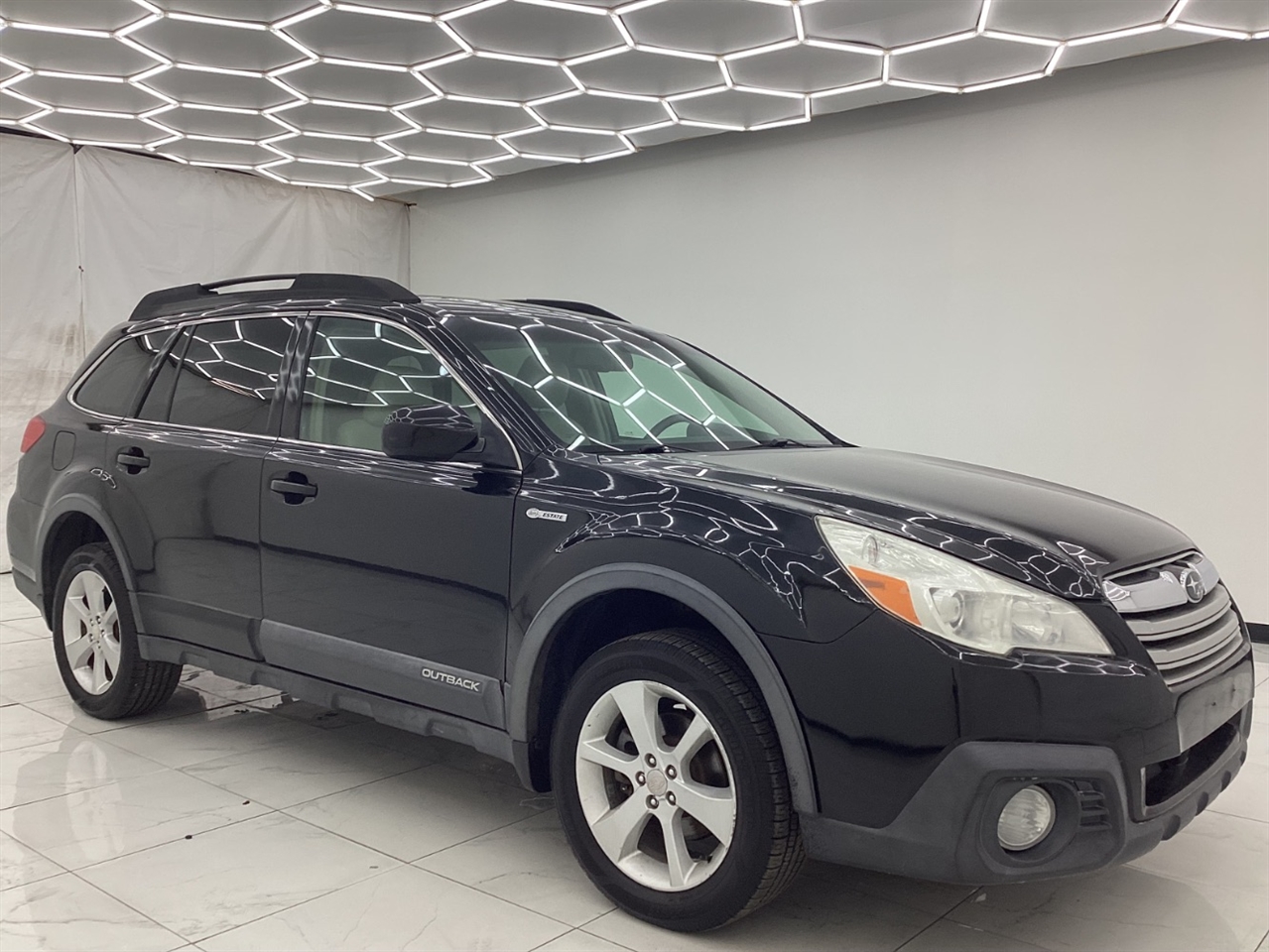 Subaru Outback 4dr Wgn H4 Auto 2.5i Premium 2013