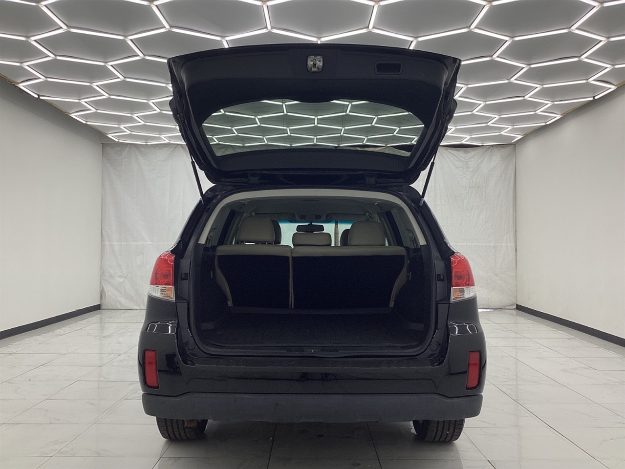 Subaru Outback 4dr Wgn H4 Auto 2.5i Premium 2013