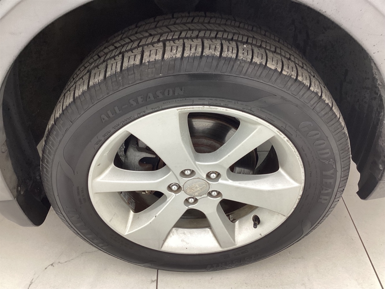 Subaru Outback 4dr Wgn H4 Auto 2.5i Premium 2013