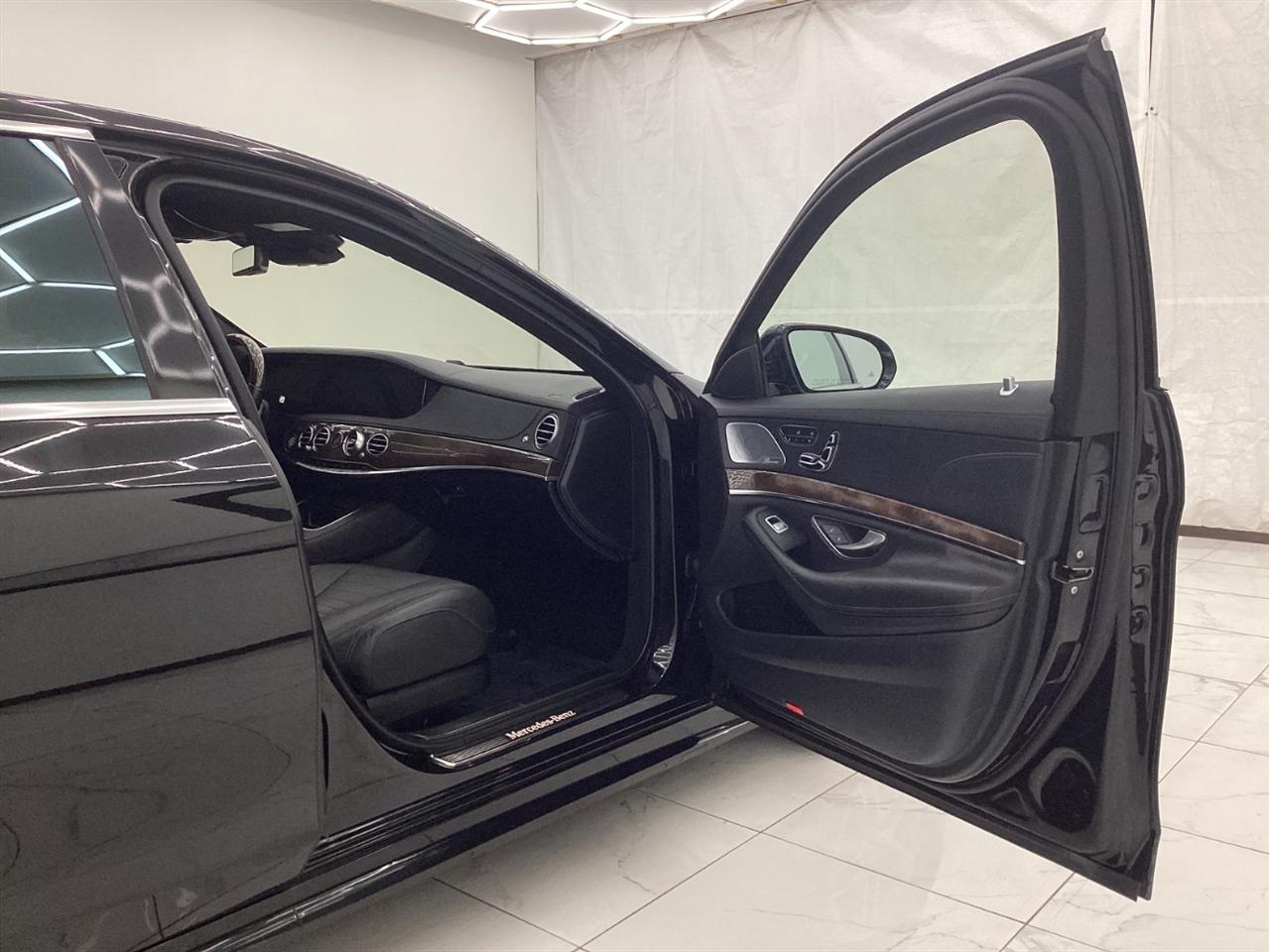 Mercedes-Benz S-Class S 560 4MATIC Sedan 2018
