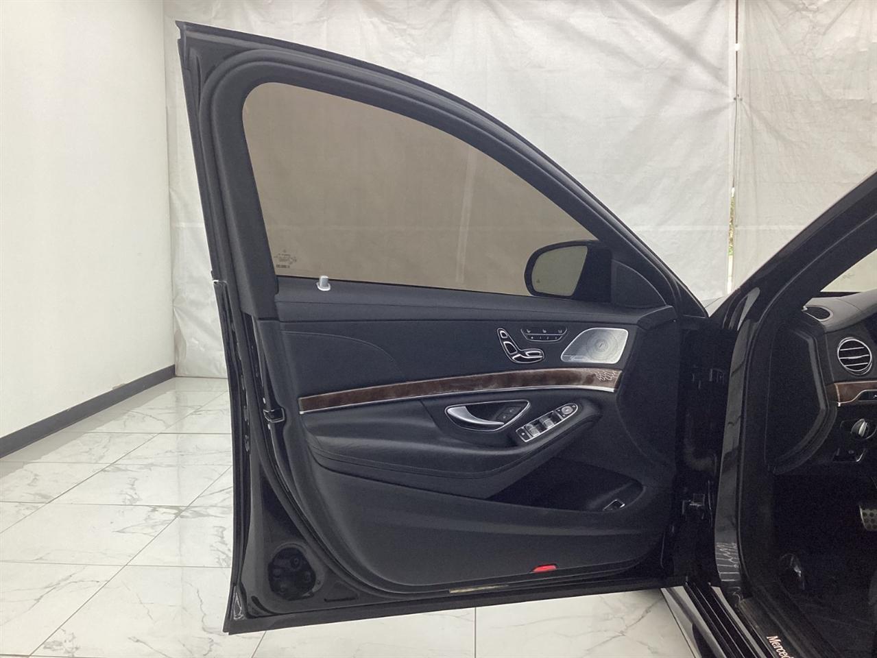 Mercedes-Benz S-Class S 560 4MATIC Sedan 2018