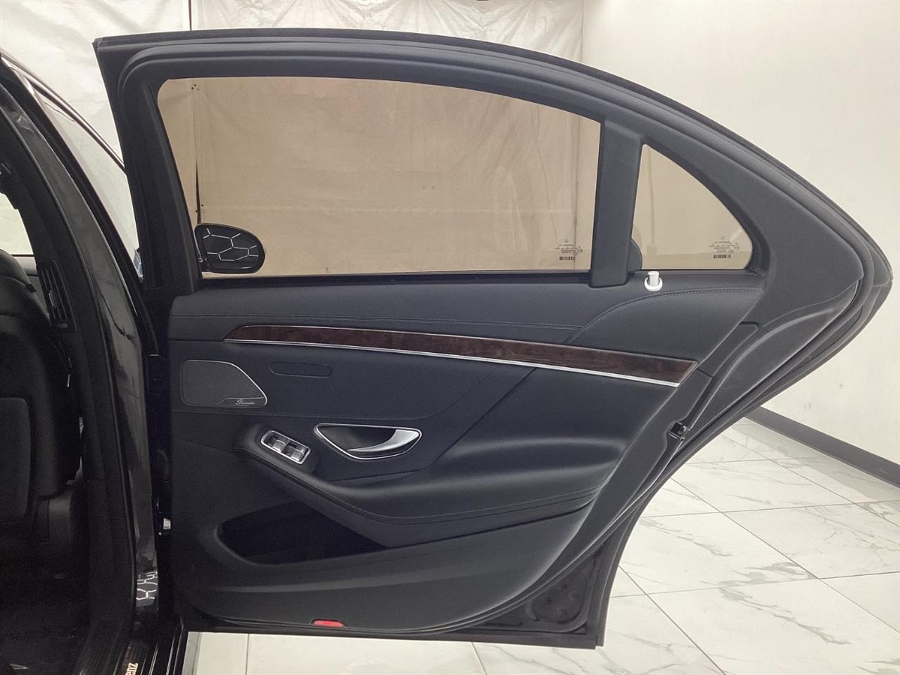 Mercedes-Benz S-Class S 560 4MATIC Sedan 2018