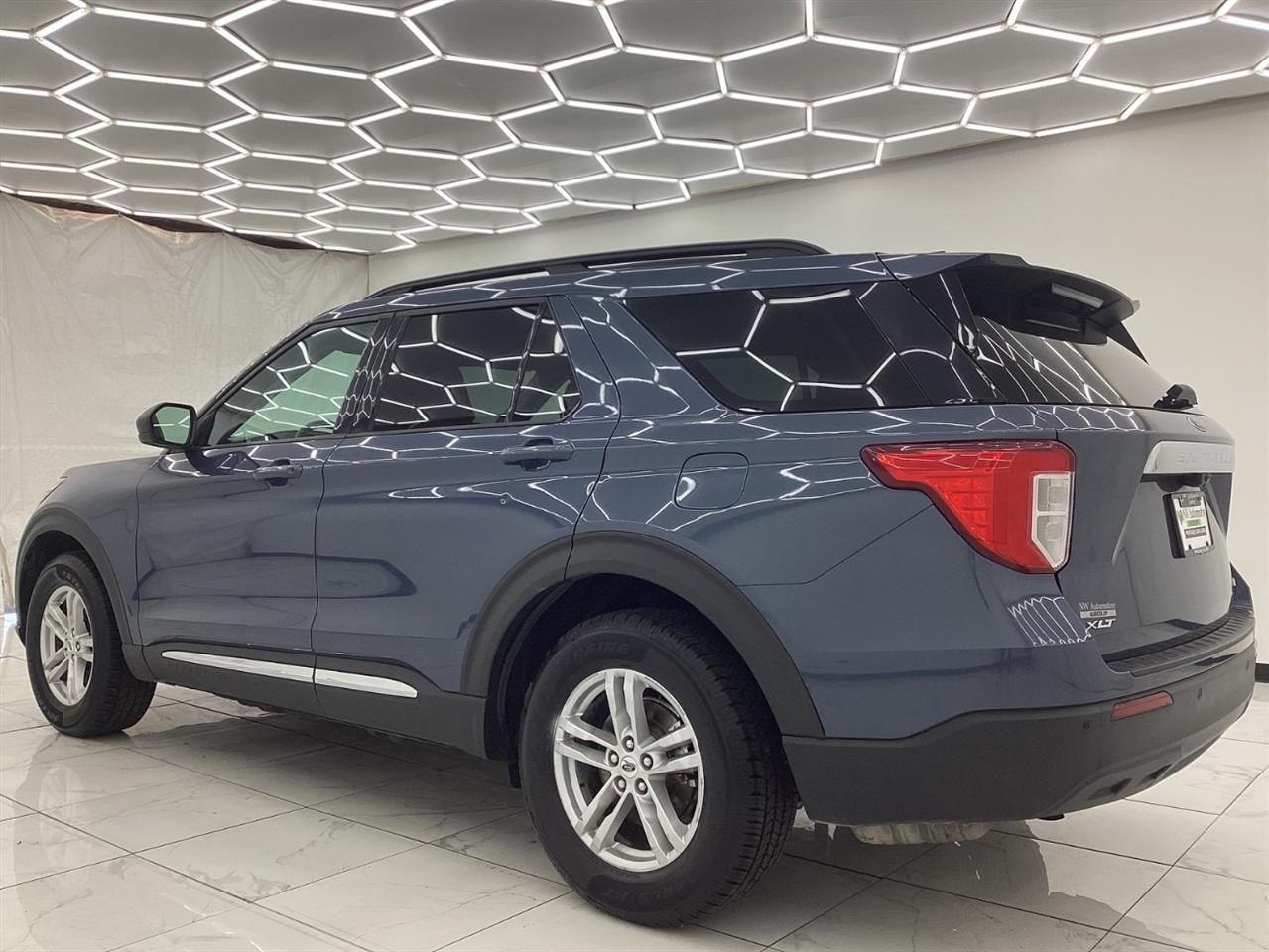 Ford Explorer XLT 4WD 2021