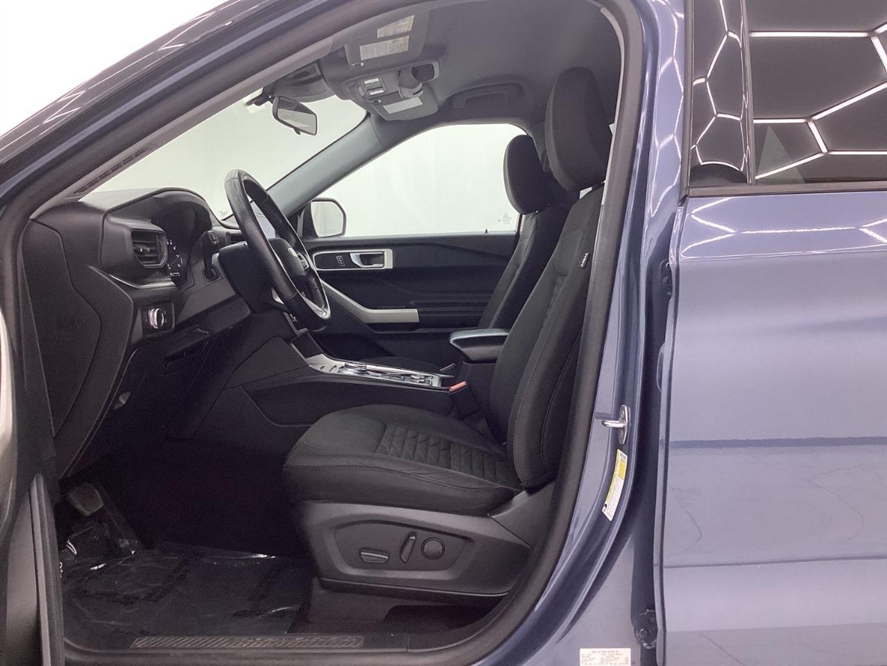 Ford Explorer XLT 4WD 2021