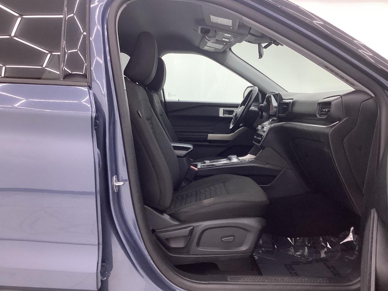 Ford Explorer XLT 4WD 2021