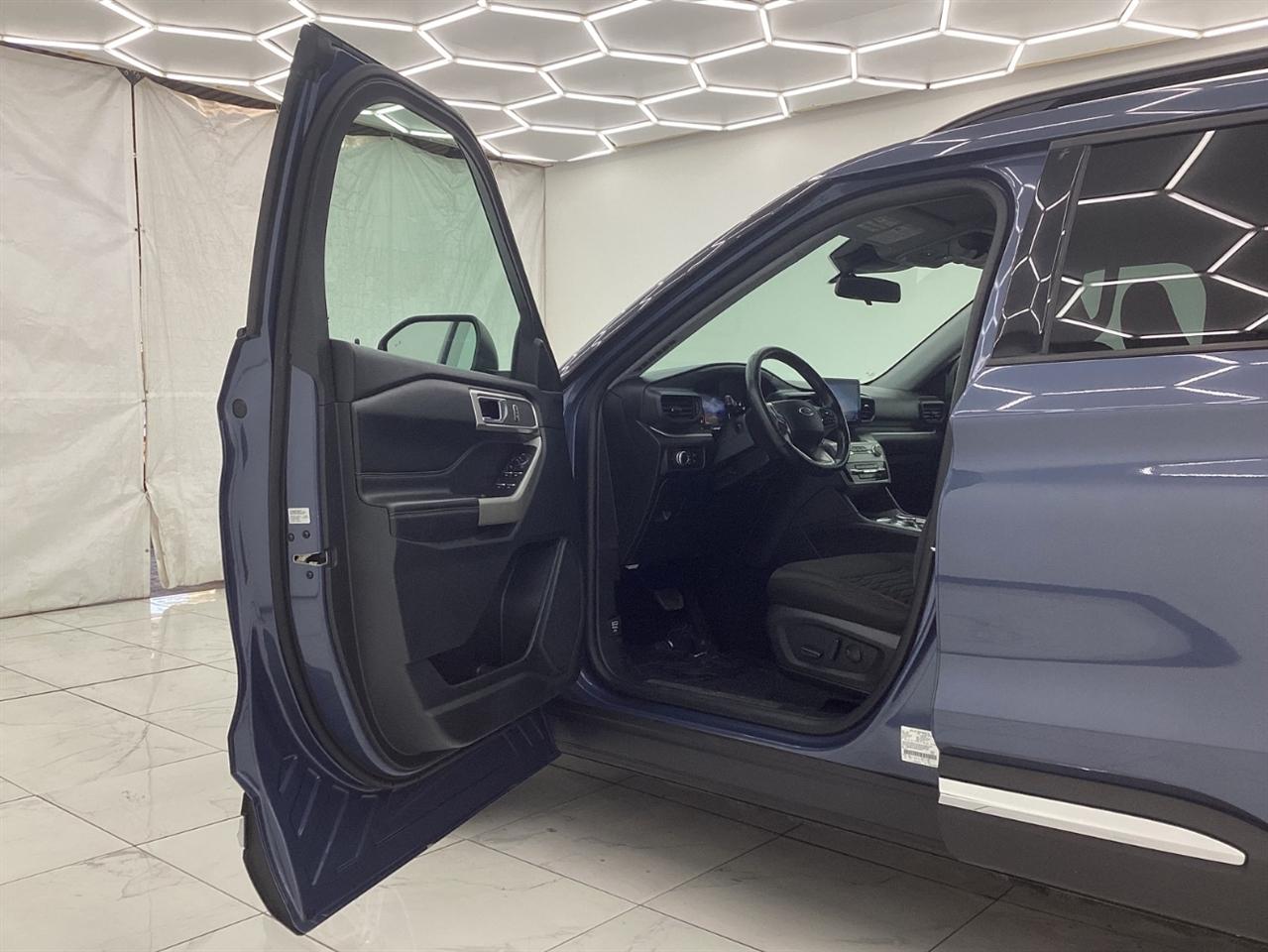 Ford Explorer XLT 4WD 2021