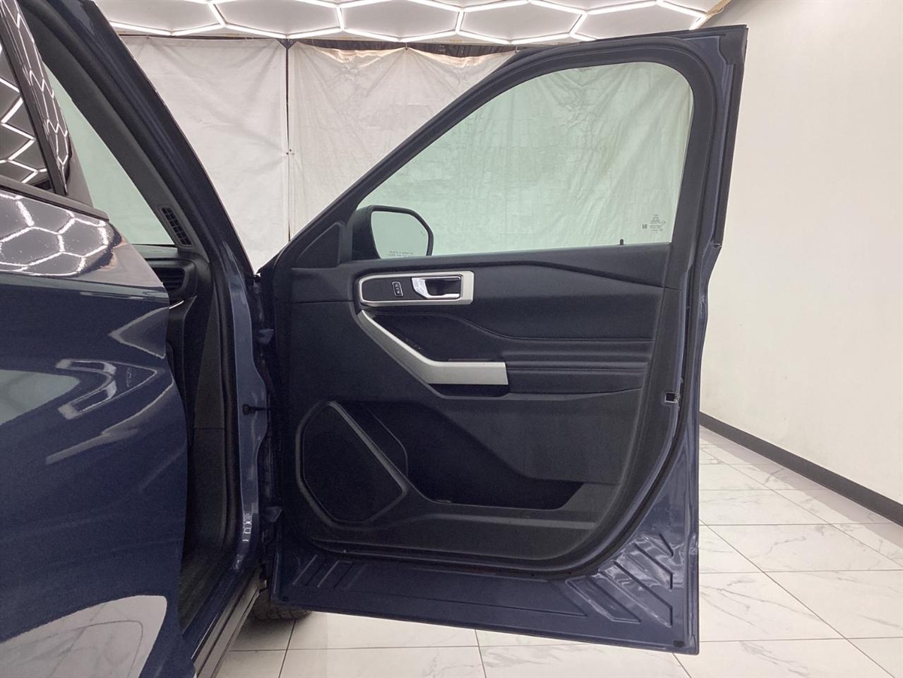 Ford Explorer XLT 4WD 2021