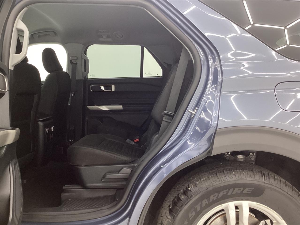 Ford Explorer XLT 4WD 2021