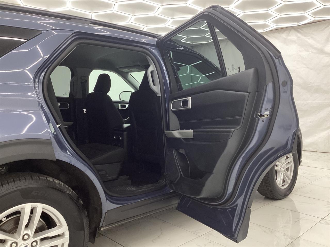 Ford Explorer XLT 4WD 2021