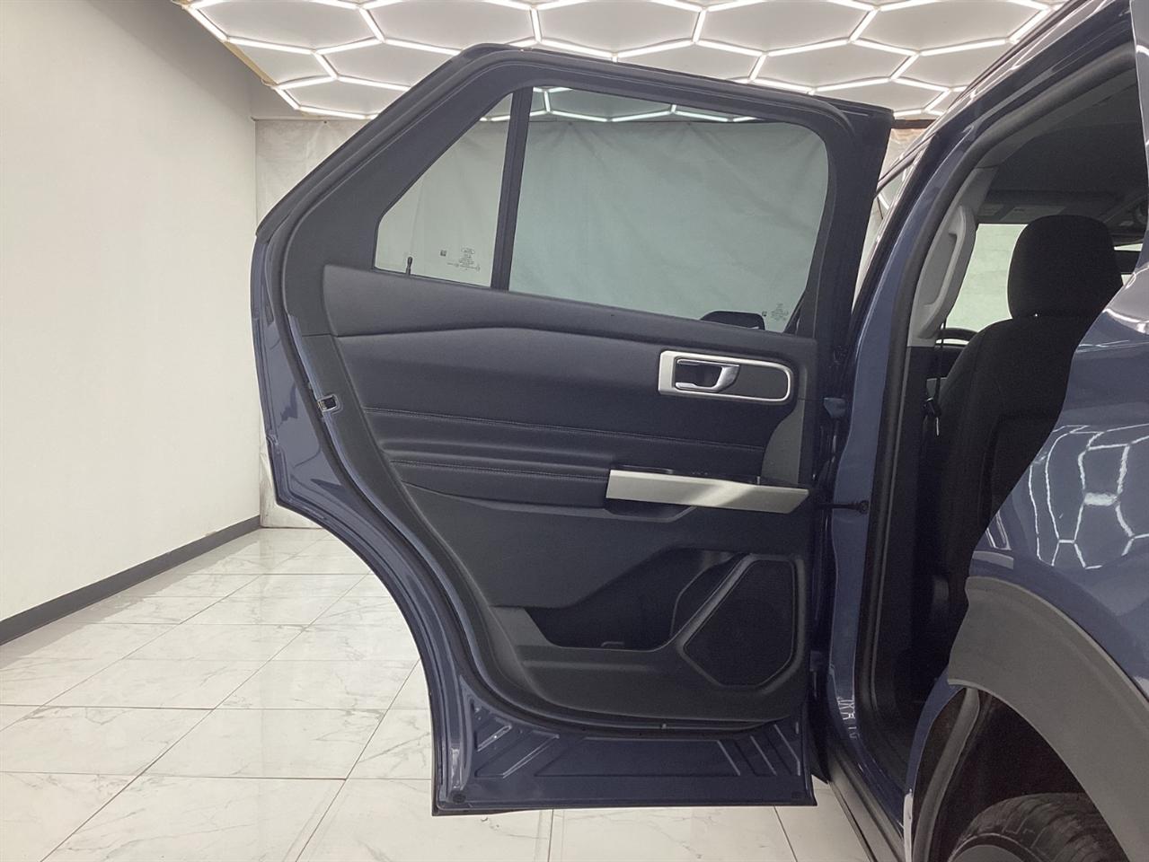 Ford Explorer XLT 4WD 2021