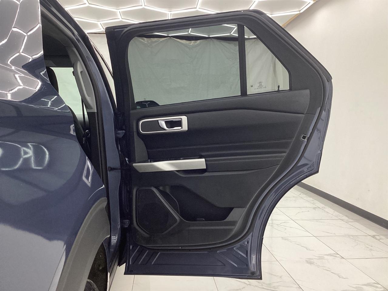 Ford Explorer XLT 4WD 2021