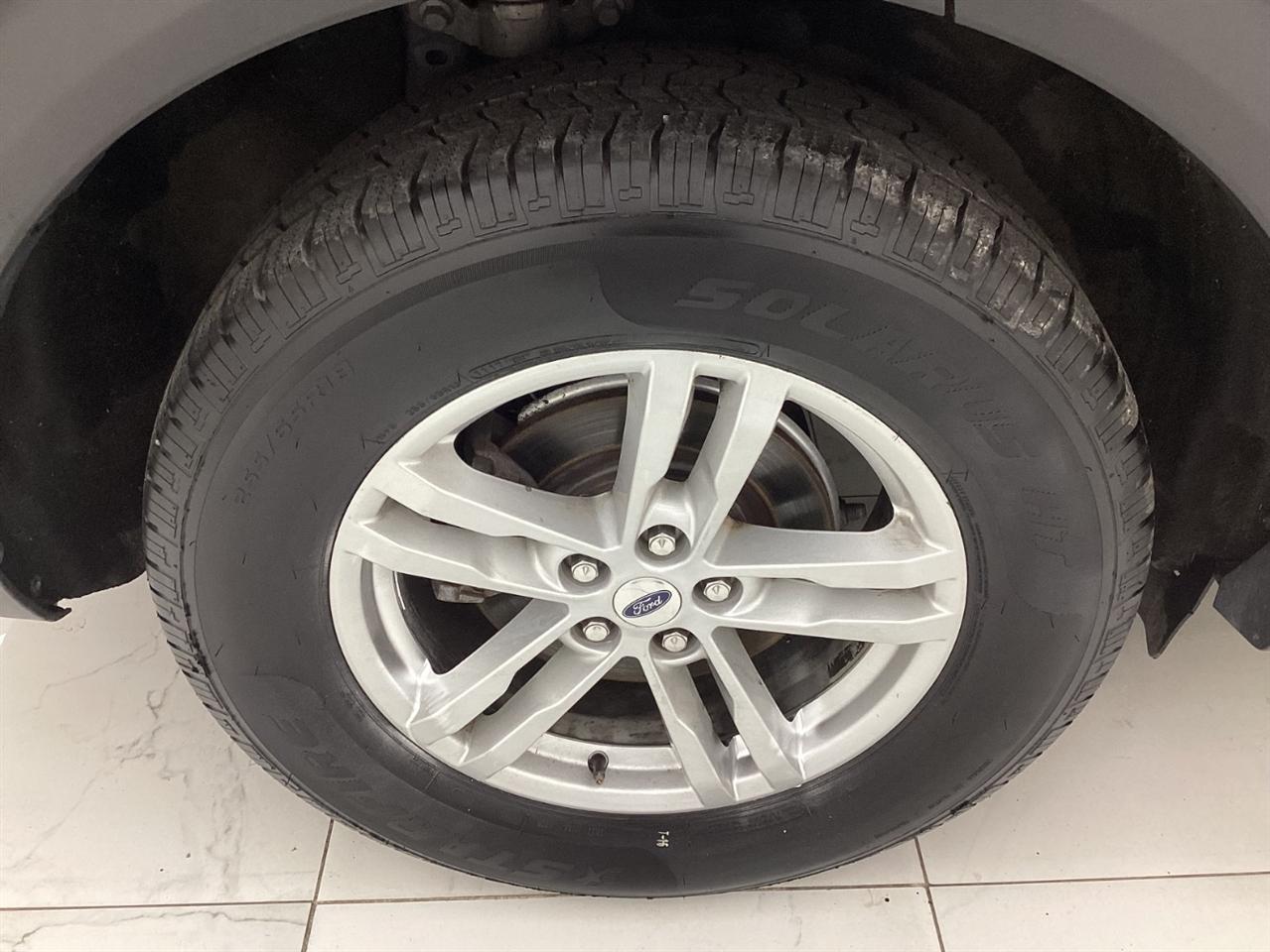 Ford Explorer XLT 4WD 2021