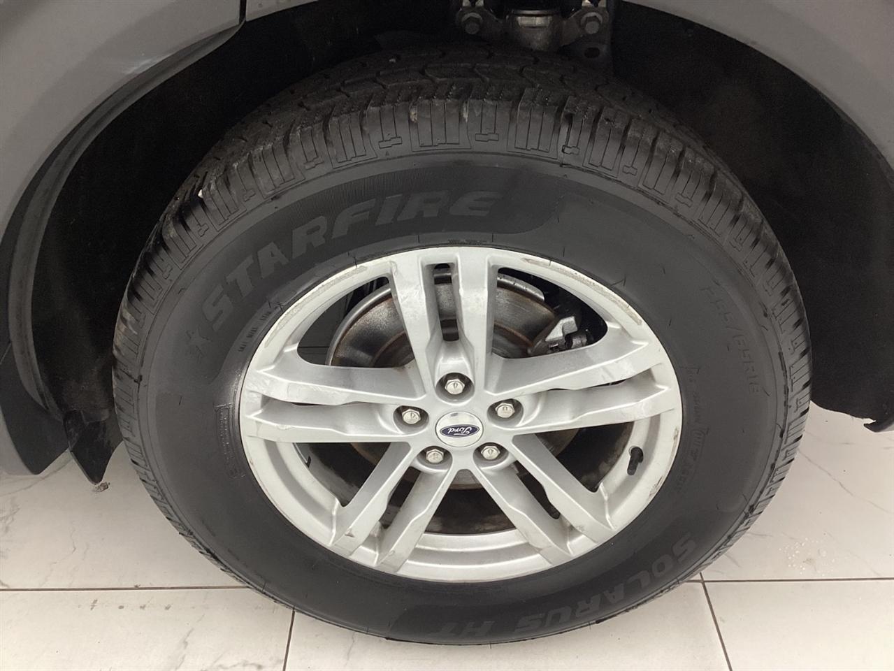 Ford Explorer XLT 4WD 2021