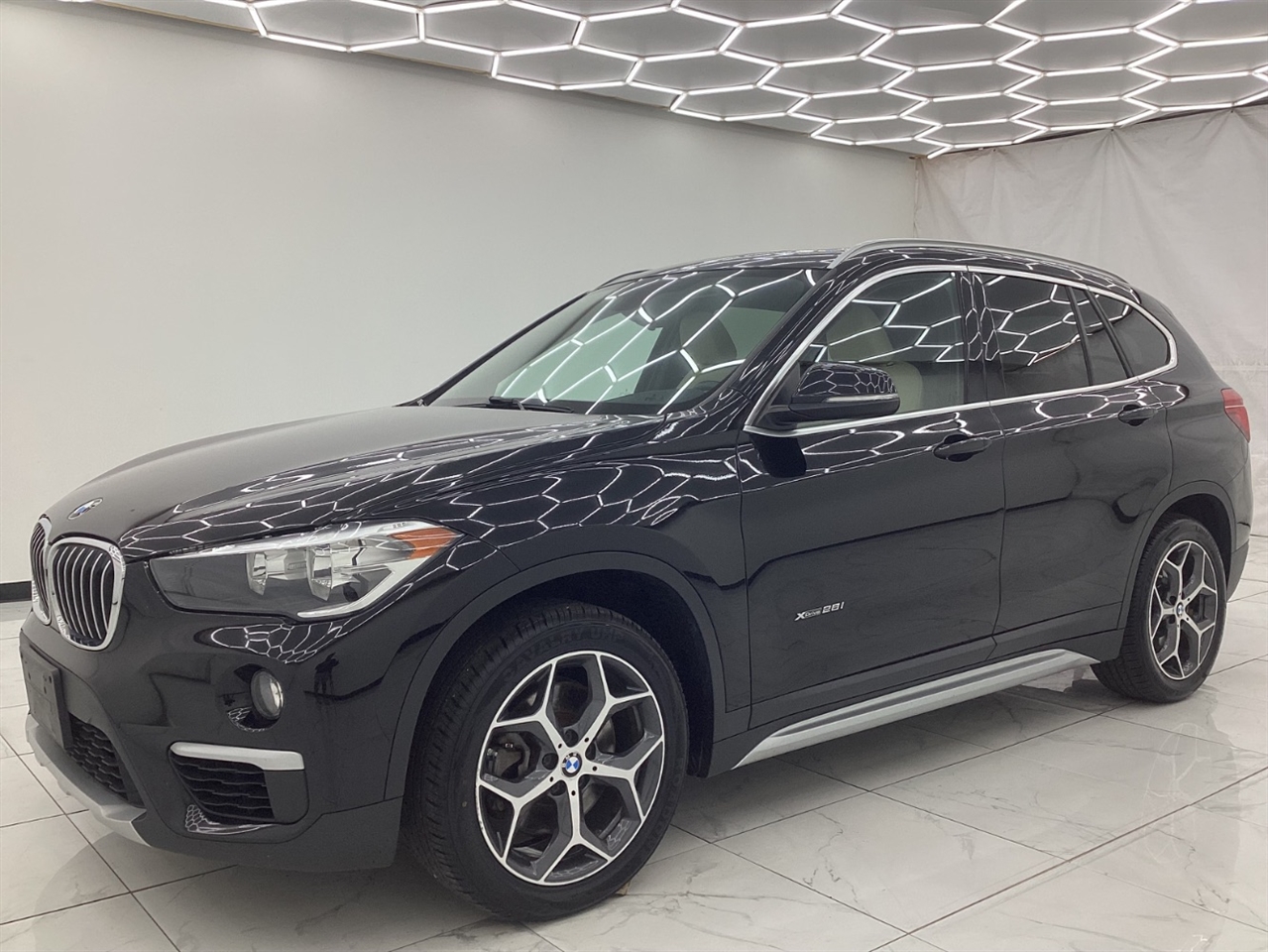 2018 Bmw X1 XDrive28i photo 3