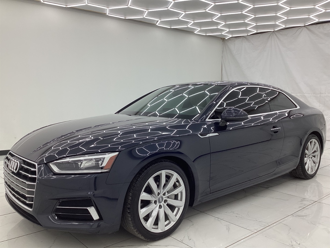 2018 Audi A5 Premium Plus Quattro photo 4