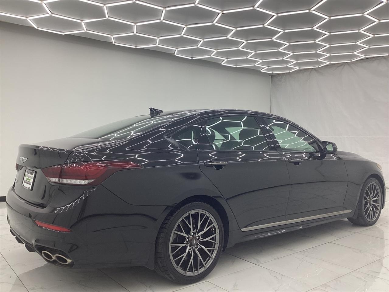 Genesis G80 3.3T Sport RWD 2018