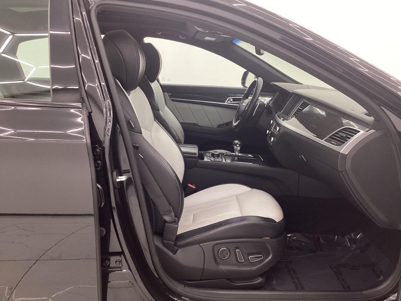 Genesis G80 3.3T Sport RWD 2018