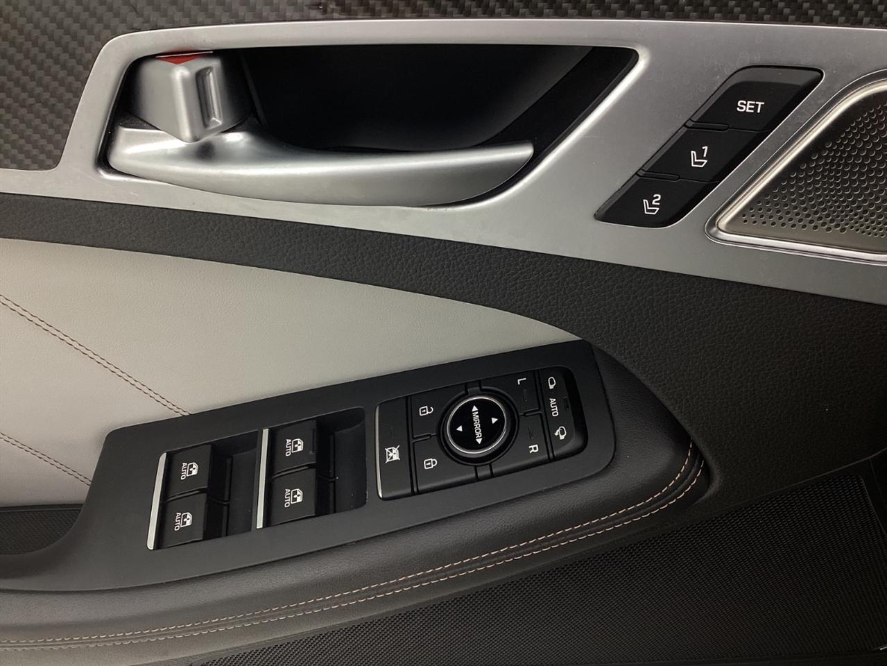 Genesis G80 3.3T Sport RWD 2018