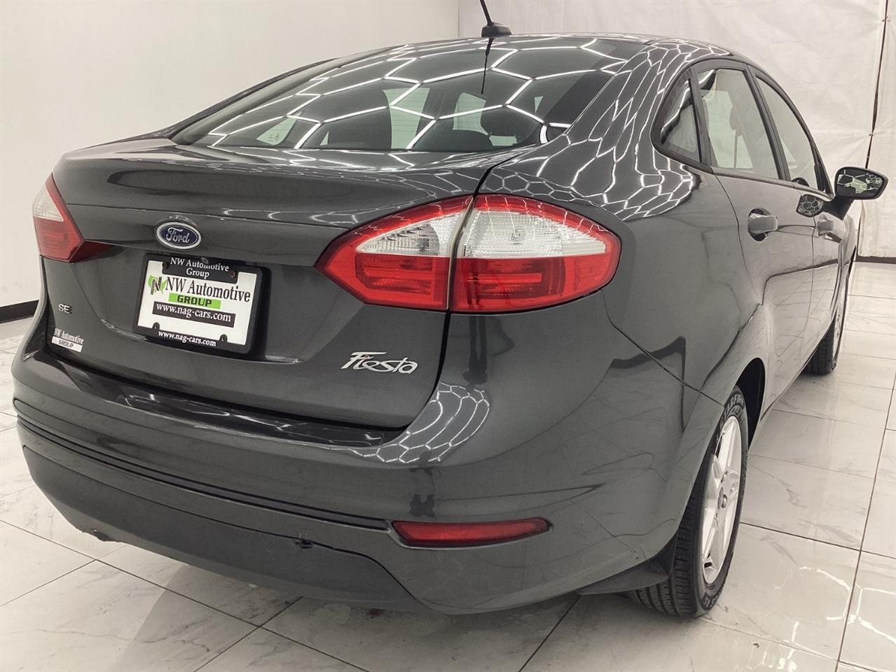 Ford Fiesta SE Sedan 2019