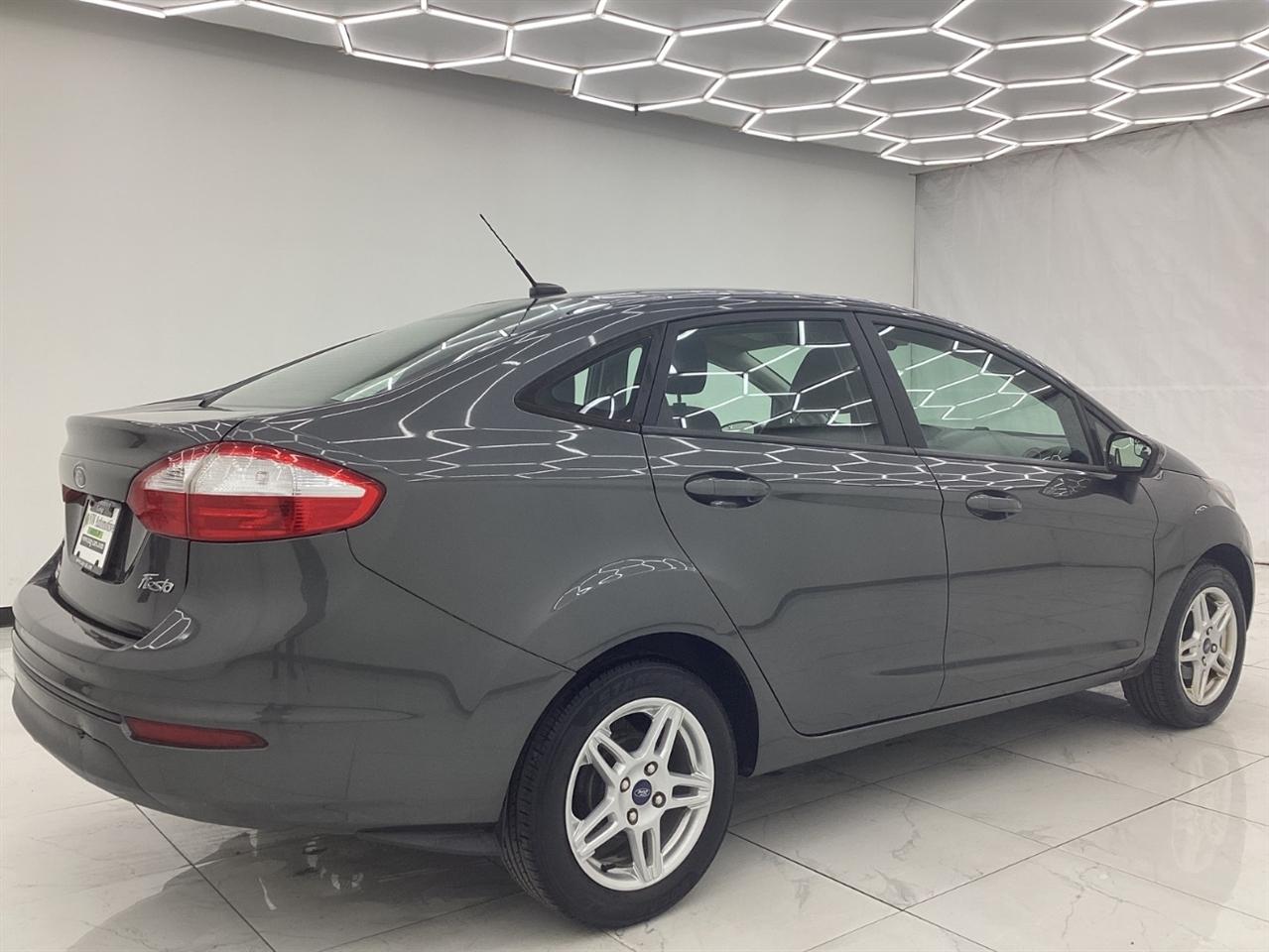 Ford Fiesta SE Sedan 2019