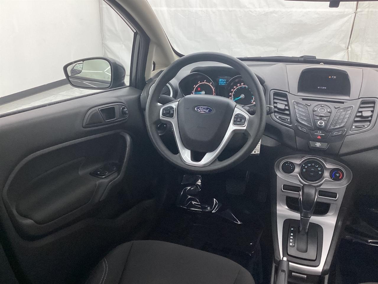 Ford Fiesta SE Sedan 2019