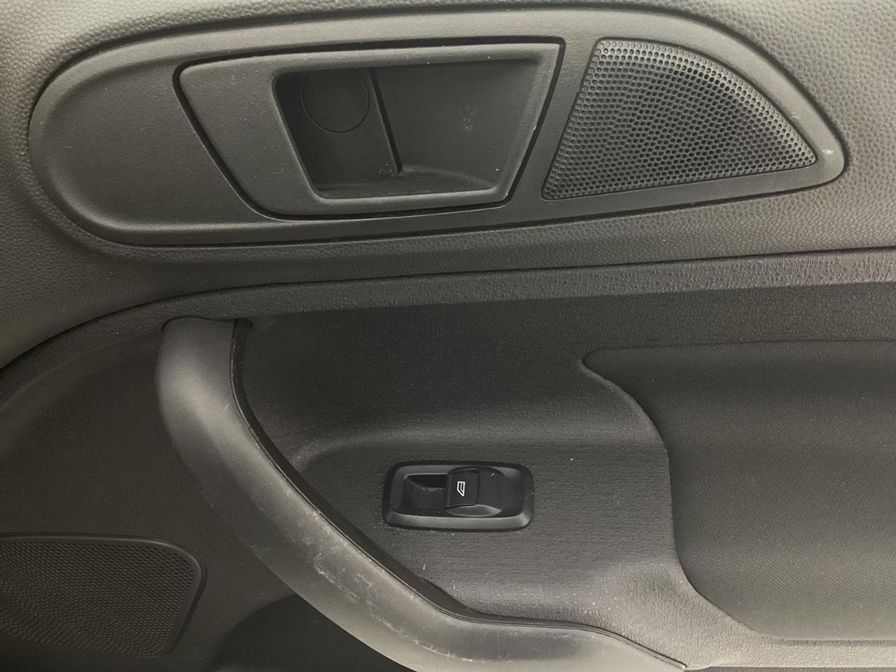 Ford Fiesta SE Sedan 2019