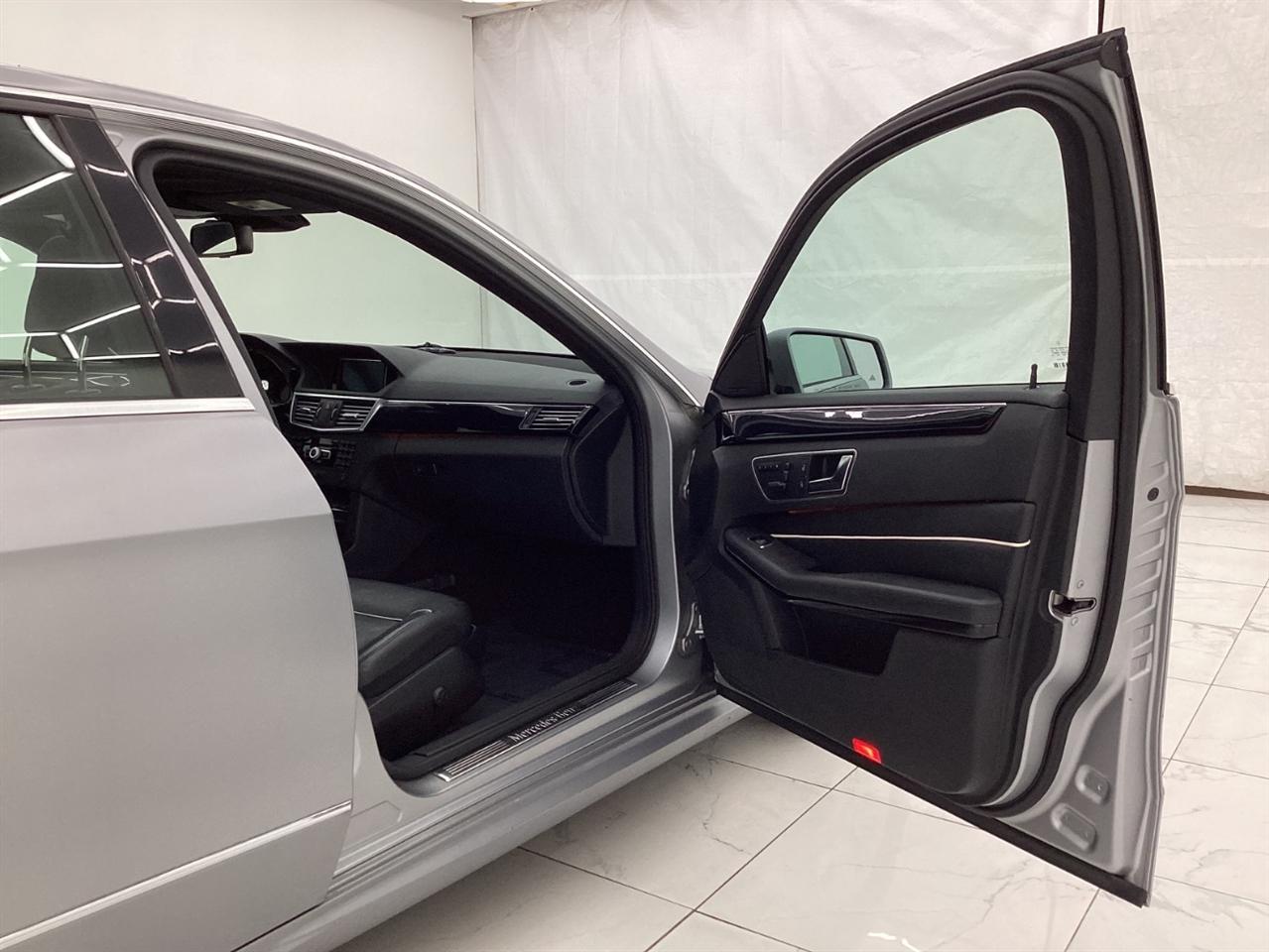 Mercedes-Benz E-Class 4dr Sdn E 350 Sport RWD 2012