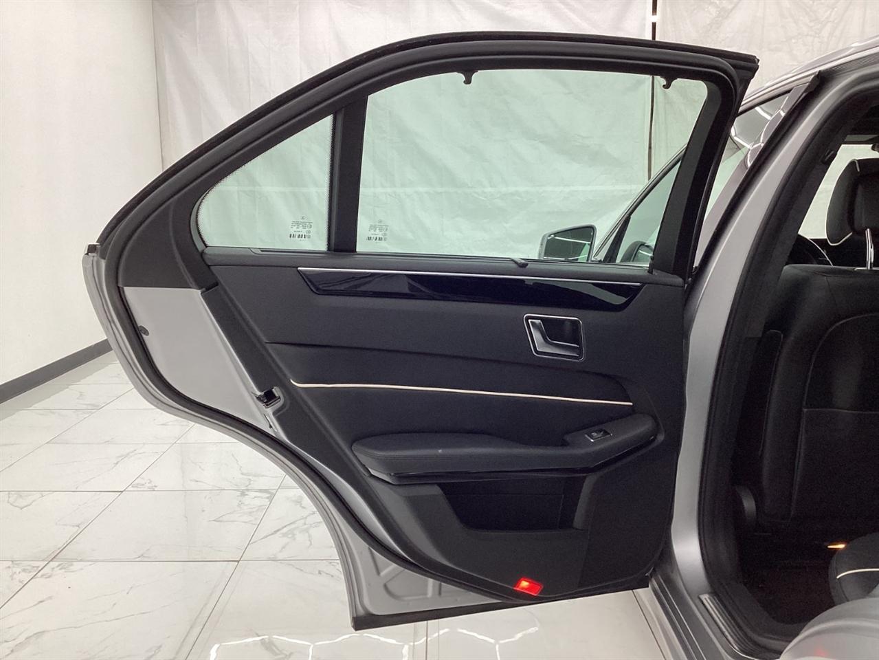 Mercedes-Benz E-Class 4dr Sdn E 350 Sport RWD 2012