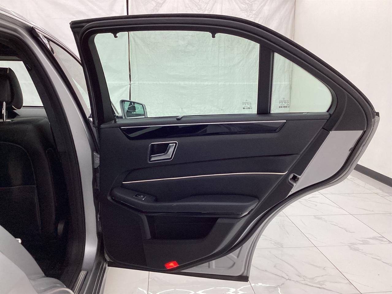 Mercedes-Benz E-Class 4dr Sdn E 350 Sport RWD 2012