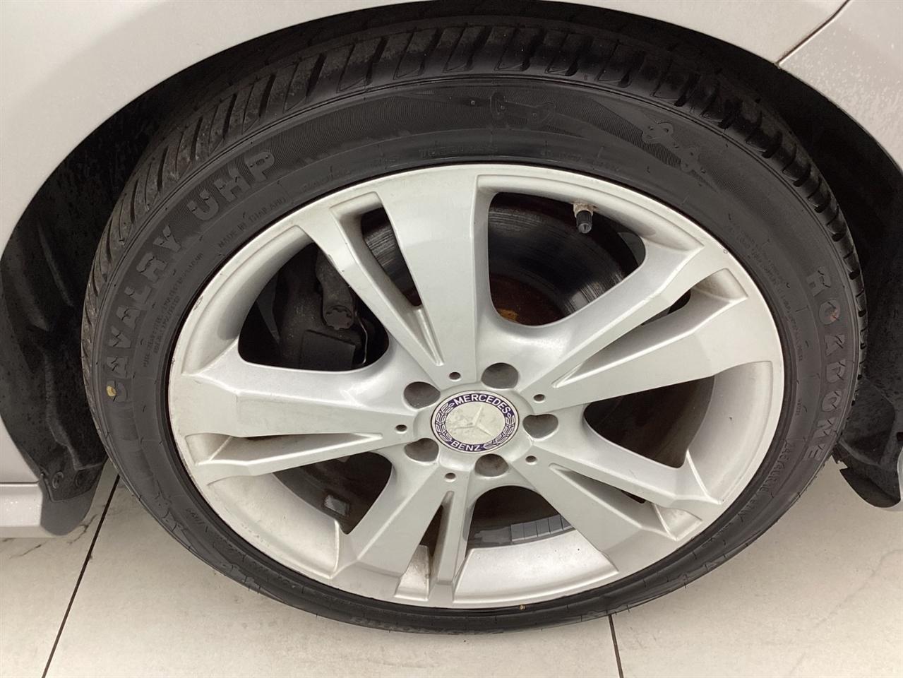 Mercedes-Benz E-Class 4dr Sdn E 350 Sport RWD 2012