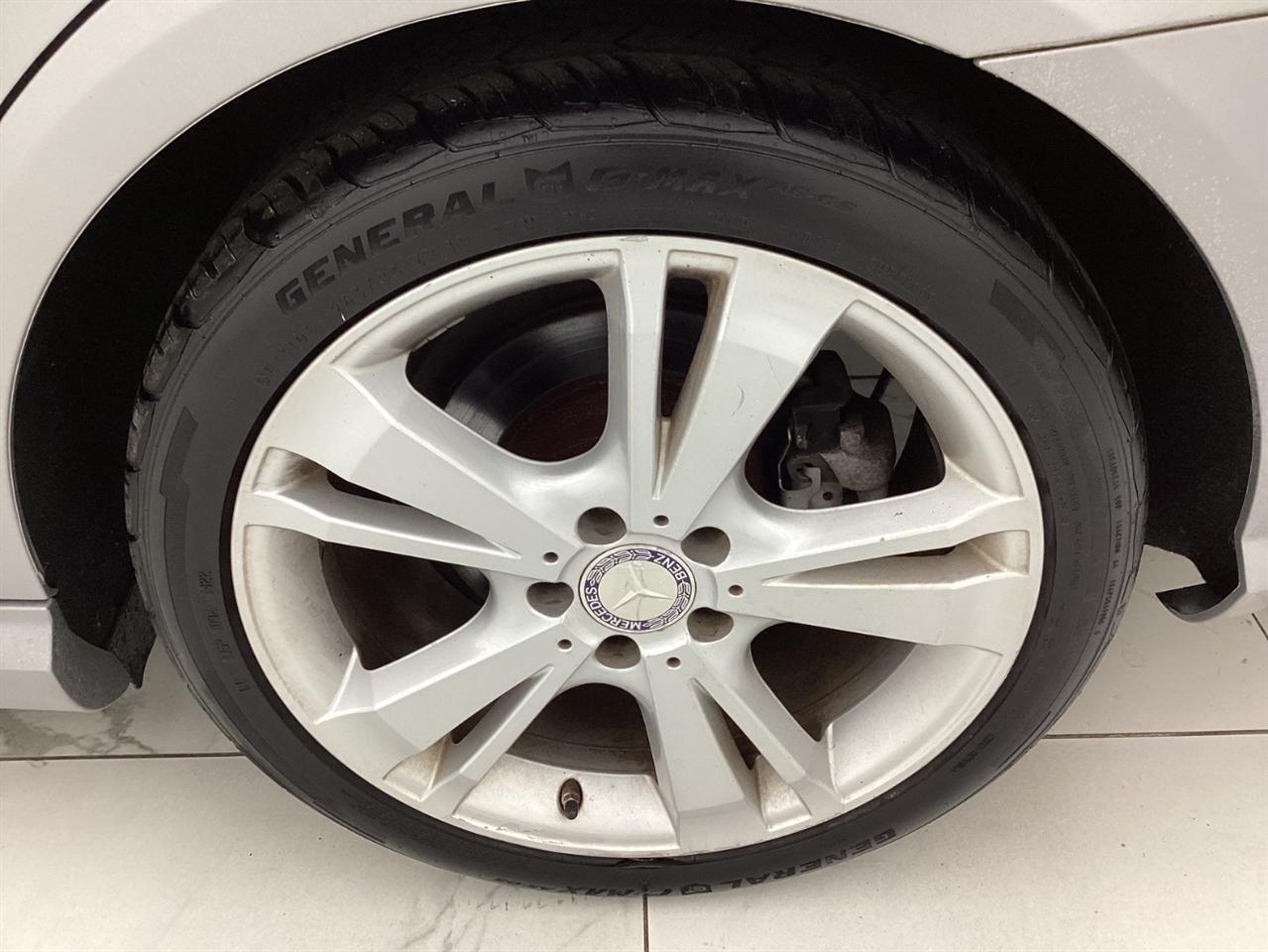 Mercedes-Benz E-Class 4dr Sdn E 350 Sport RWD 2012