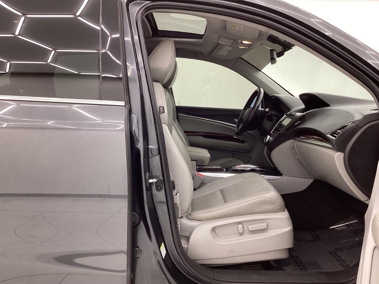 Acura MDX SH-AWD 4dr 2016